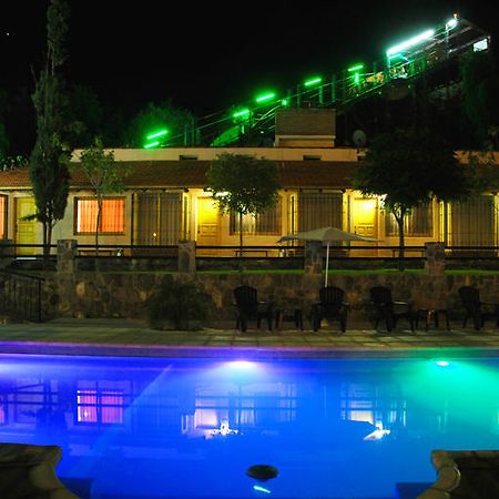 Complejo Turistico Alfombra Magika Villa Mendoza Buitenkant foto